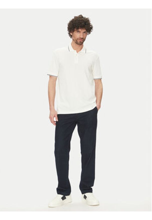 Armani Exchange Polo XM000489 AF13026 U0009 Biały Regular Fit. Typ kołnierza: polo. Kolor: biały. Materiał: bawełna