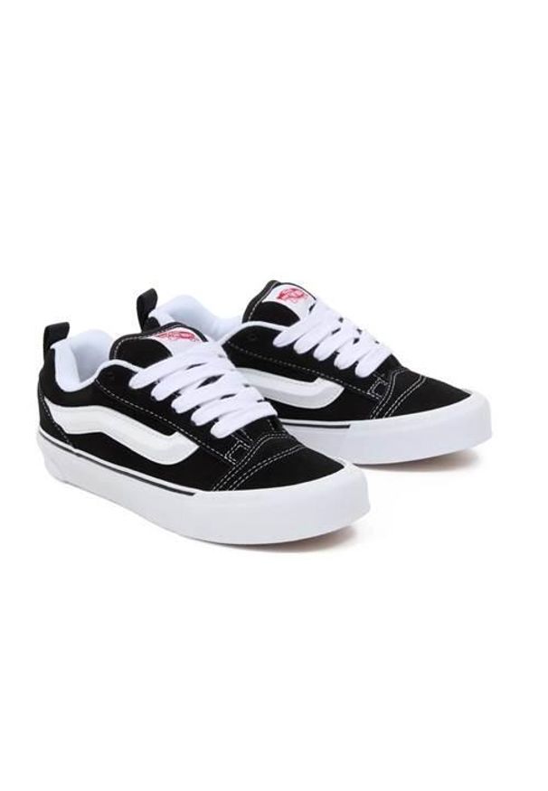 Buty do chodzenia unisex Vans Knu Skool. Kolor: czarny. Materiał: zamsz, guma. Sport: turystyka piesza