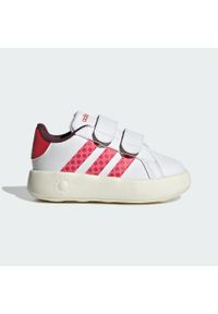 Buty Adidas Disney Minnie Mouse Grand Court 2.0 Infants. Kolor: biały, czerwony, wielokolorowy, różowy. Materiał: materiał. Wzór: motyw z bajki