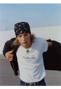 Big-Star - Koszulka męska z krótkim rękawem z linii Authentic Reagiser 100. Kolor: biały. Materiał: jeans, bawełna. Długość rękawa: krótki rękaw. Długość: krótkie. Wzór: nadruk #3