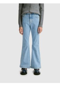 Reserved - Jeansy flare high waist - niebieski. Stan: podwyższony. Kolor: niebieski