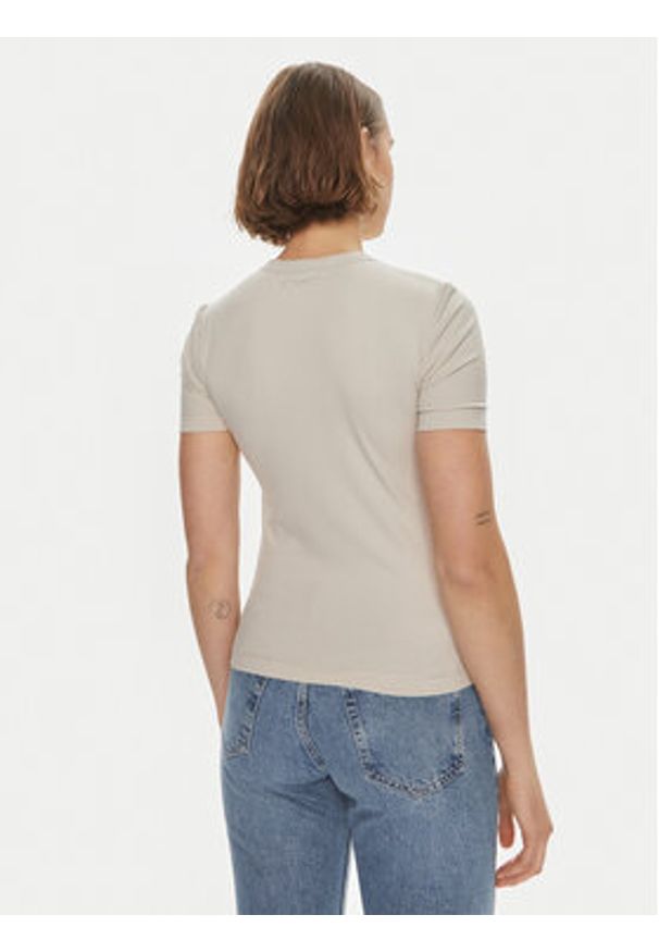 Calvin Klein T-Shirt K20K206553 Beżowy Slim Fit. Kolor: beżowy