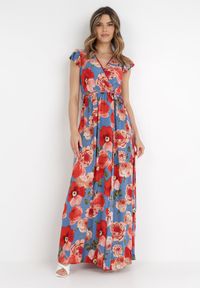 Born2be - Niebieska Sukienka Lalaera. Typ kołnierza: kołnierz z falbankami. Kolor: niebieski. Materiał: tkanina, materiał. Długość rękawa: krótki rękaw. Wzór: kolorowy, kwiaty. Sezon: lato. Typ sukienki: kopertowe. Długość: maxi #2