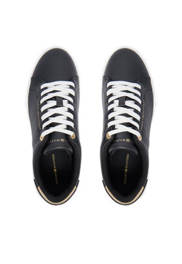 TOMMY HILFIGER - Tommy Hilfiger Sneakersy Essential Chic Court Sneaker FW0FW09019 Czarny. Kolor: czarny. Materiał: skóra