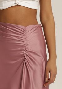 Renee - Różowa Spódnica Dracoth. Kolor: różowy. Materiał: tkanina, guma. Wzór: gładki. Styl: klasyczny #3