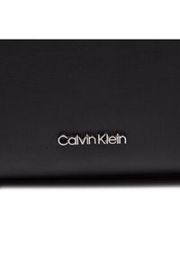 Calvin Klein Torebka Gracie K60K611667 Czarny. Kolor: czarny. Materiał: skórzane #4