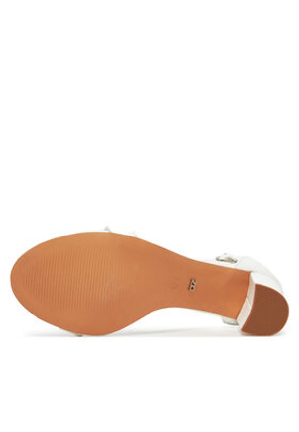 DeeZee Sandały E3611-1 Biały. Kolor: biały. Materiał: materiał, syntetyk