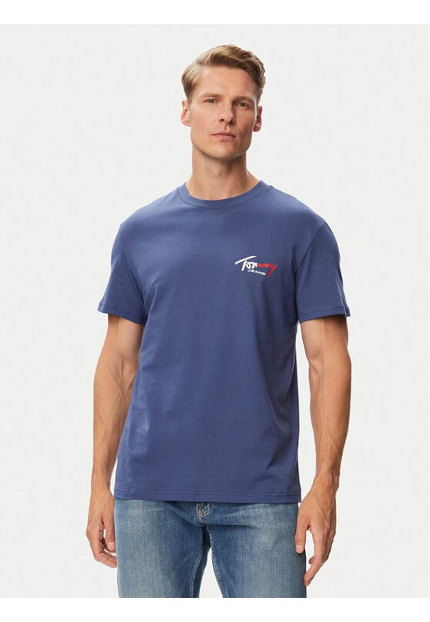 Tommy Jeans T-Shirt DM0DM22538 Niebieski Regular Fit. Kolor: niebieski. Materiał: bawełna
