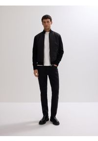 Reserved - Lekka pikowana kurtka puchowa - czarny. Kolor: czarny. Materiał: puch #1