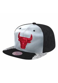 Czapka z daszkiem Mitchell & Ness NBA 5 Snapback Chicago Bulls -CBUYYPPPGYBK. Kolor: wielokolorowy, czarny, biały