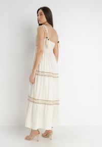 Born2be - Jasnobeżowa Sukienka Chrysis. Kolor: beżowy. Materiał: tkanina, koronka, bawełna. Długość rękawa: na ramiączkach. Wzór: aplikacja, haft, koronka. Styl: boho. Długość: maxi #6