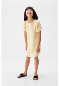 Mango Kids - Sukienka dziecięca Belen 110-164 cm. Okazja: na co dzień. Kolor: żółty. Materiał: bawełna, materiał, wiskoza, poliamid, tkanina. Długość rękawa: krótki rękaw. Typ sukienki: proste. Styl: casual. Długość: mini #1