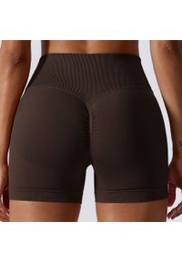 Intica - Szorty sportowe z wysokim stanem odprowadzające wilgoć Rezzan. Stan: podwyższony. Kolor: czerwony. Materiał: tkanina, materiał. Sport: fitness #10