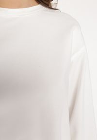Born2be - Biała Bawełniana Bluza Oversize o Krótszym Kroju Vesperana. Kolor: biały. Materiał: bawełna. Długość: krótkie #4