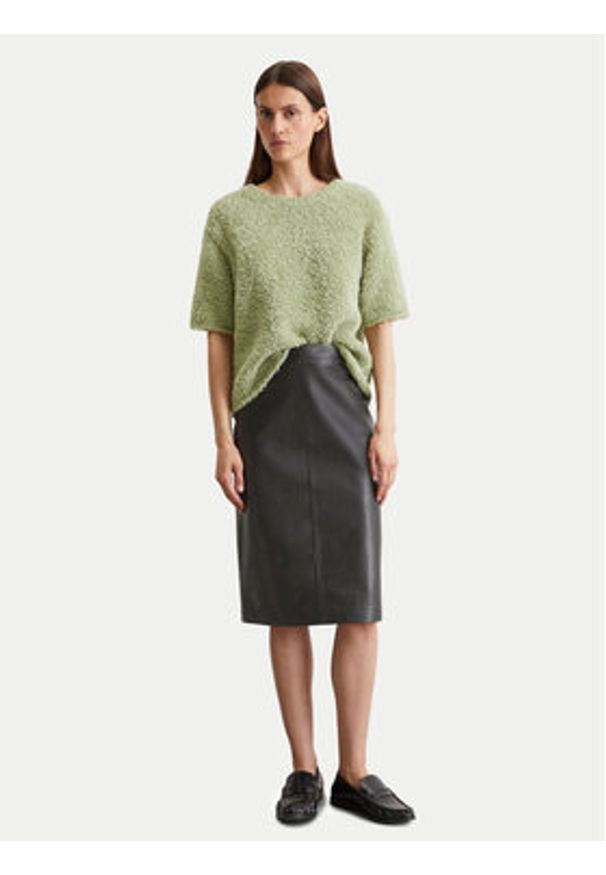 Marc O'Polo Spódnica skórzana 506 7035 77011 Czarny Regular Fit. Kolor: czarny. Materiał: skóra