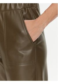 MAX&Co. Spodnie z imitacji skóry Creativo 77840723 Brązowy Relaxed Fit. Kolor: brązowy. Materiał: syntetyk, skóra #4