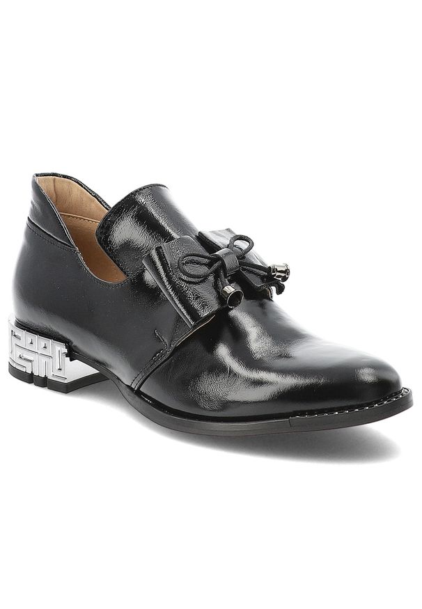 Czarne Półbuty Armodo Lakierowane Stylowe Obuwie Damskie. Okazja: do pracy. Kolor: czarny. Materiał: lakier. Wzór: geometria. Obcas: na obcasie. Styl: elegancki. Wysokość obcasa: średni