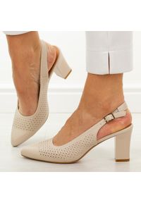 Cieliste czółenka damskie na słupku Sergio Leone Sk164. Okazja: na co dzień, na spotkanie biznesowe, na imprezę. Materiał: skóra. Szerokość cholewki: normalna. Wzór: ażurowy. Sezon: wiosna, lato. Obcas: na słupku. Styl: biznesowy, elegancki, casual, klasyczny, wizytowy #1