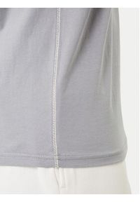 Napapijri T-Shirt S-Aylmer NP0A4HTO Szary Regular Fit. Kolor: szary. Materiał: bawełna #3