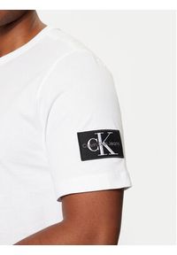 Calvin Klein Jeans T-Shirt J30J323484 Biały Regular Fit. Kolor: biały. Materiał: bawełna #3