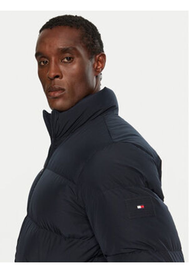 TOMMY HILFIGER - Tommy Hilfiger Kurtka puchowa MW0MW36666 Granatowy Regular Fit. Kolor: niebieski. Materiał: syntetyk