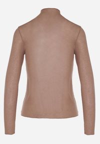 Born2be - Brązowa Bluzka z Golfem Typu Longsleeve z Wiskozy z Kaszmirem Fedine. Okazja: na co dzień. Typ kołnierza: golf. Kolor: brązowy. Materiał: wiskoza, kaszmir. Długość rękawa: długi rękaw. Styl: klasyczny, casual, elegancki #4