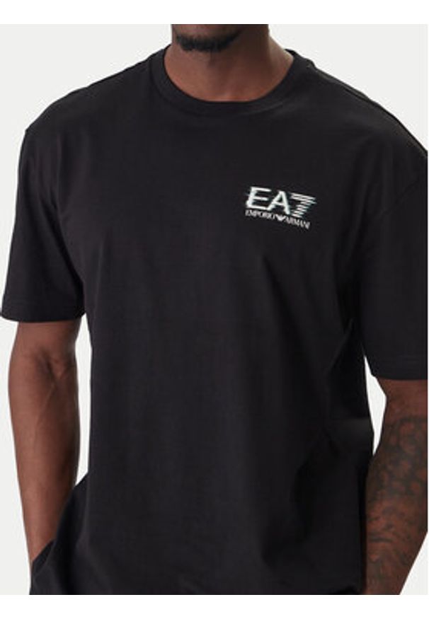 EA7 Emporio Armani T-Shirt 7M001327 AF17789 UC001 Czarny Relaxed Fit. Kolor: czarny. Materiał: bawełna