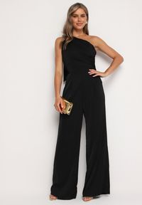 Born2be - Czarny Kombinezon Asymetryczny na Jedno Ramię z Dwoma Kieszeniami Benama. Okazja: na randkę, na imprezę, na wesele, na ślub cywilny. Kolor: czarny #6