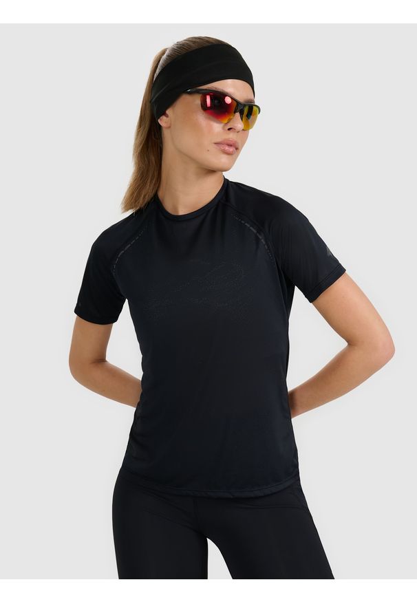 4f - 4F Koszulka do biegania regular szybkoschnąca damska - czarna M. Kolor: czarny. Materiał: tkanina, włókno, materiał. Długość rękawa: raglanowy rękaw