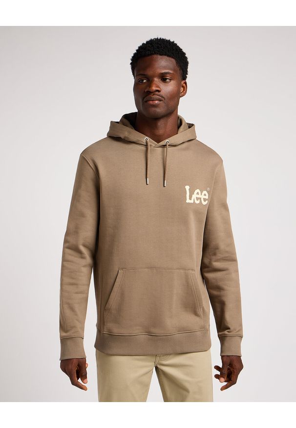 Lee - MĘSKA BLUZA Z KAPTUREM LEE WOBBLY LEE HOODIE PEBBLE 112349358 LM54015544. Typ kołnierza: kaptur