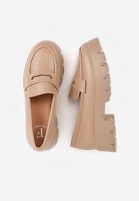 Born2be - Ciemnobeżowe Mokasyny na Grubej Tłoczonej Podeszwie Dorikharei. Okazja: na co dzień. Kolor: beżowy. Materiał: prążkowany, jeans. Styl: casual, elegancki, klasyczny #3