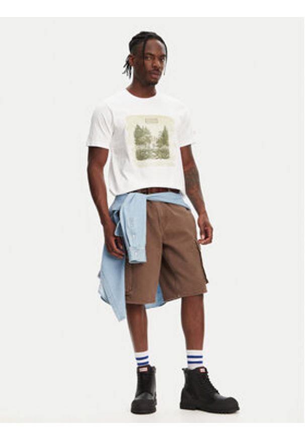 Hunter T-Shirt Duart Graphic HARM0033251 Biały Regular Fit. Kolor: biały. Materiał: bawełna