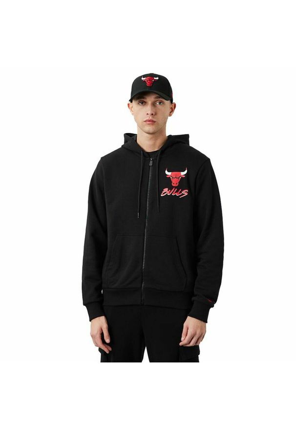 Męska kurtka sportowa New Era Chicago Bulls Czarny. Kolor: wielokolorowy, czarny, czerwony. Materiał: puch. Styl: sportowy