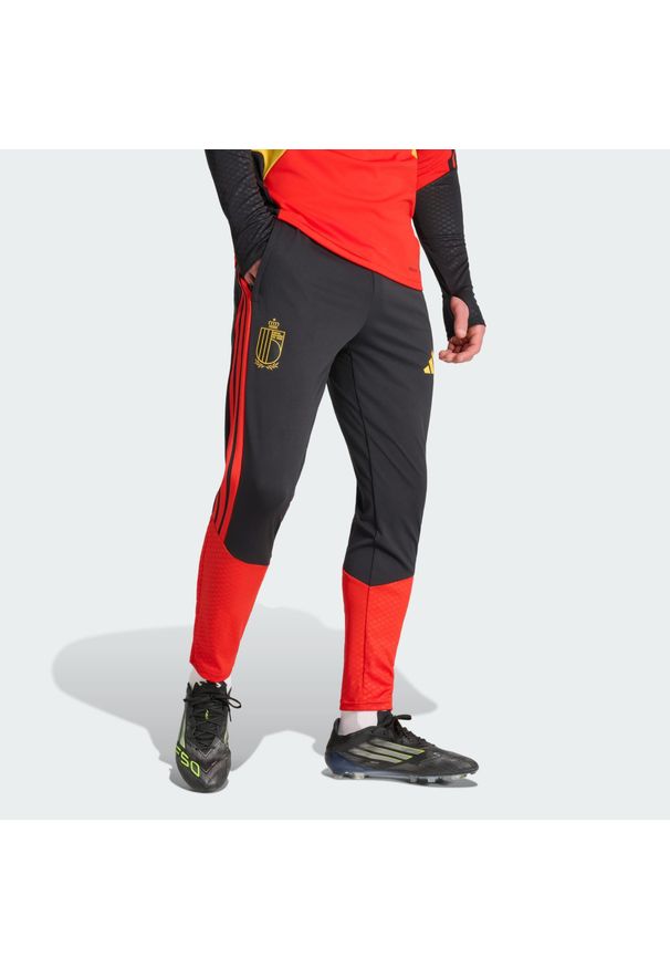 Adidas - Spodnie treningowe Belgia 26 Tiro. Kolor: czarny. Sport: piłka nożna