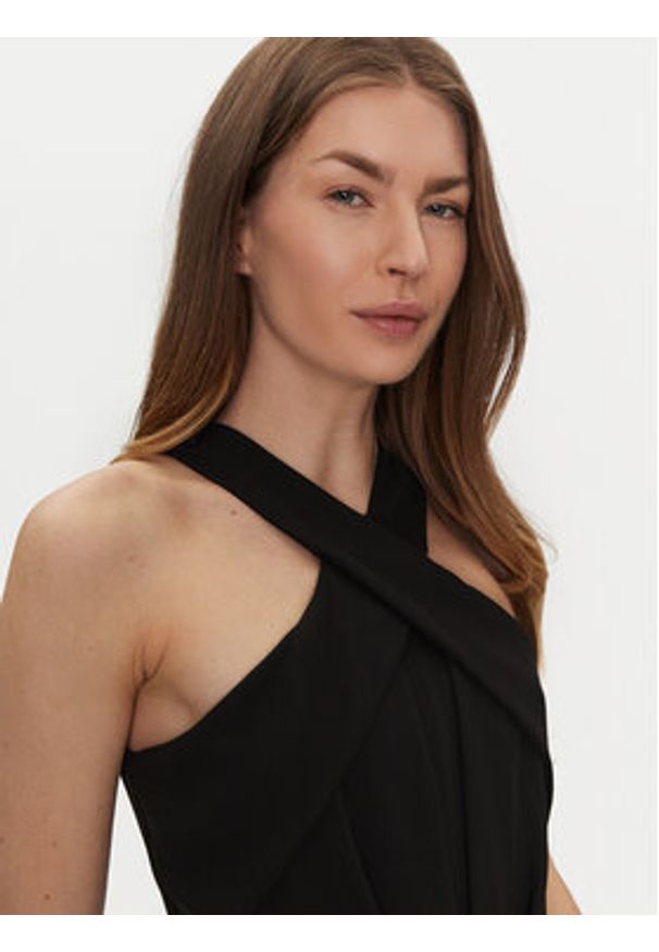 Rinascimento Kombinezon CFC0122533003 Czarny Regular Fit. Kolor: czarny. Materiał: syntetyk