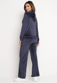 Born2be - Granatowy Welurowy Komplet Dresowy Bluza z Kapturem i Szerokie Spodnie Atiferi. Kolor: niebieski. Materiał: welur, dresówka #5