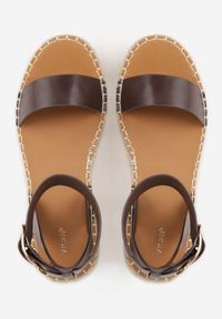 Renee - Ciemnobrązowe Sandały VICES na Plecionej Grubej Podeszwie z Paskiem Wokół Kostki Casilla. Okazja: na spacer, na imprezę. Zapięcie: pasek. Kolor: brązowy. Materiał: koronka. Wzór: haft. Sezon: lato. Styl: elegancki #7