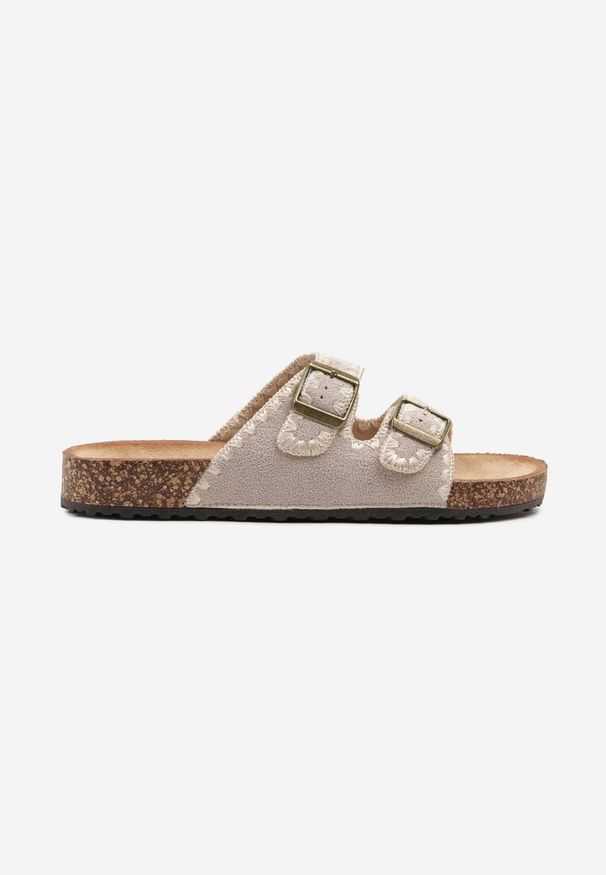 Born2be - Ciemnobeżowe Klapki na Grubej Podeszwie z Korka ze Wzorem Boho Odrielle. Okazja: na co dzień. Kolor: beżowy. Styl: boho