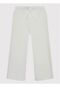 Guess Spodnie dresowe J2YQ26 FL03S Biały Regular Fit. Kolor: biały. Materiał: bawełna #1
