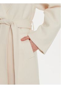 Gina Tricot Płaszcz przejściowy 22987 Écru Regular Fit. Materiał: syntetyk