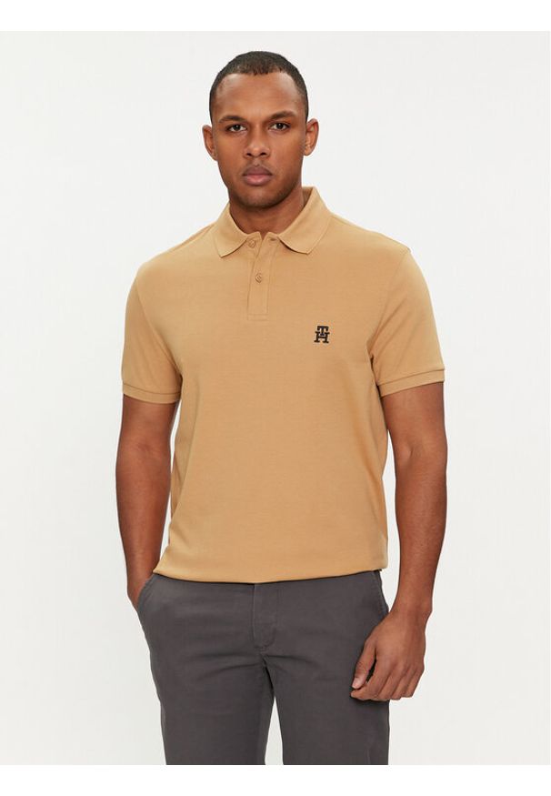 TOMMY HILFIGER - Tommy Hilfiger Polo Interlock MW0MW34783 Beżowy Regular Fit. Typ kołnierza: polo. Kolor: beżowy. Materiał: bawełna