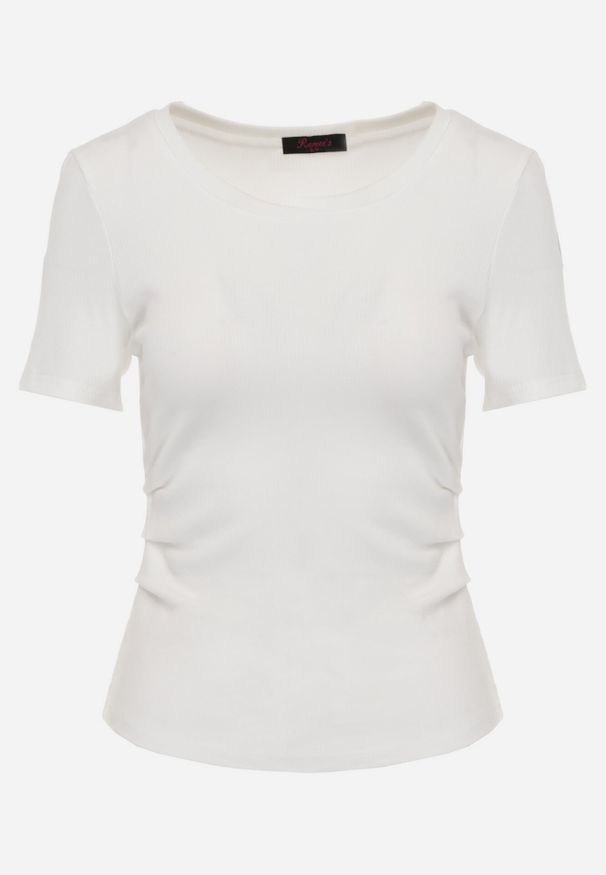 Born2be - Biały Prążkowany T-shirt Ozdobiony po Bokach Marszczeniem Nedisa. Okazja: na co dzień. Kolor: biały. Materiał: prążkowany. Wzór: aplikacja. Styl: casual