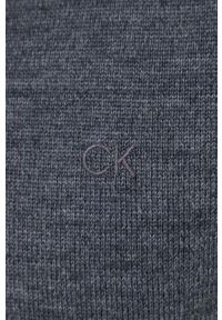 Calvin Klein sweter wełniany męski kolor szary lekki z golferm. Typ kołnierza: golf. Kolor: szary. Materiał: wełna #5