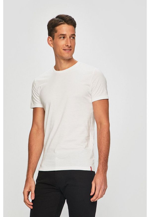 Levi's® - Levi's - T-shirt (2 pack). Okazja: na co dzień, na spotkanie biznesowe. Kolor: beżowy. Materiał: dzianina. Styl: biznesowy, casual
