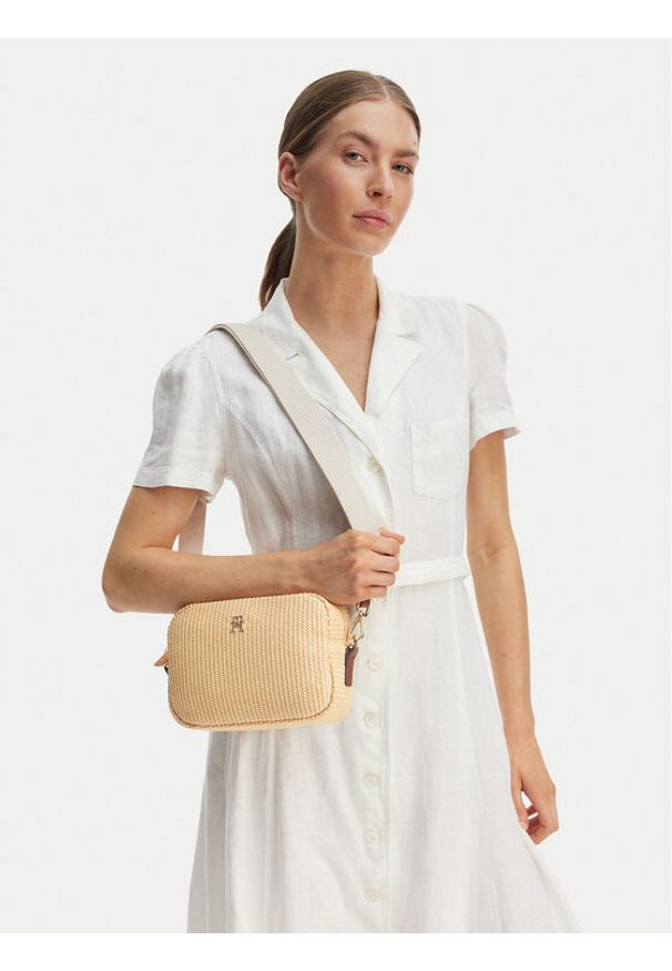 TOMMY HILFIGER - Tommy Hilfiger Torebka Popette Camera Bag Raffia AW0AW18525 Beżowy. Kolor: beżowy