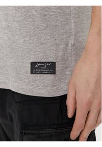 Brave Soul T-Shirt MTS-149TAKEAWAY Szary Straight Fit. Kolor: szary. Materiał: bawełna