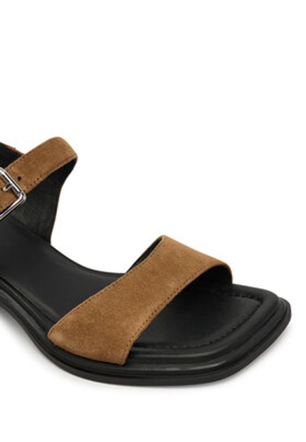 Vagabond Shoemakers Sandały Ines 5911-040-08 Brązowy. Kolor: brązowy. Materiał: skóra, zamsz