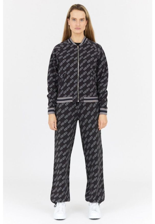 Kenzo - KENZO Czarne spodnie dresowe damskie w logo. Kolor: czarny. Materiał: dresówka