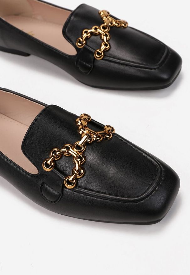 Born2be - Czarne Mokasyny Phinosa. Zapięcie: bez zapięcia. Kolor: czarny. Szerokość cholewki: normalna. Obcas: na obcasie. Styl: klasyczny. Wysokość obcasa: niski