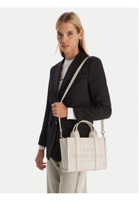 MARC JACOBS - Marc Jacobs Torebka The Leather Small Tote Bag H009L01SP21 Écru. Materiał: skórzane #3